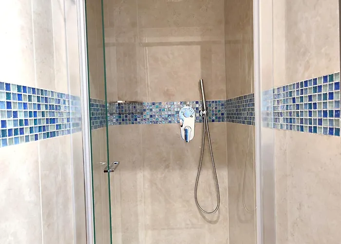 Gasthuis Triestecenter & - Colori Di