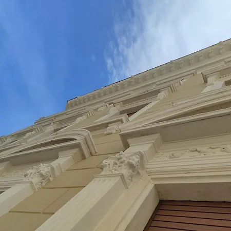 Triestecenter & - Colori Di Maison d'hôtes