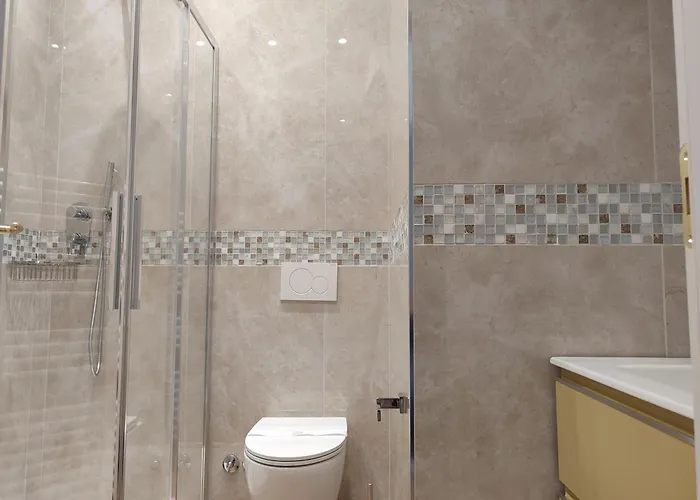 Triestecenter & - Colori Di Pensionat