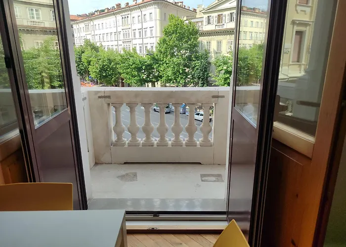 Pensionat Triestecenter & - Colori Di 3*