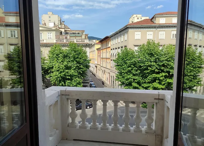 Pensionat Triestecenter & - Colori Di Trieste