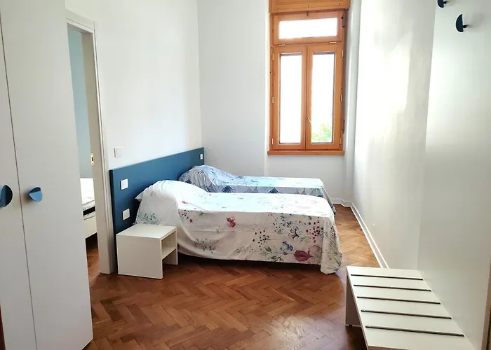 Pensionat Triestecenter & - Colori Di